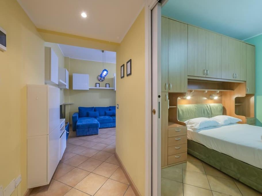 Apartment Youhosty - Paul Valery 3 Milan